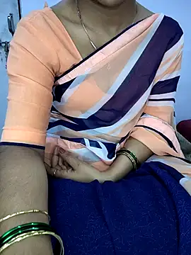 Snapshot of lovelygirl4567 chatting on 01-31-26, 07:11 lovelygirl4567 online show from 01-31-26, 07:11