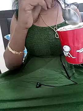 Tamil Vishalini online show from 11-19-25, 04:56