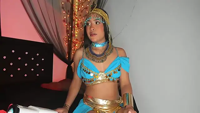 bronwgirl69 online show from 10-24-25, 02:08