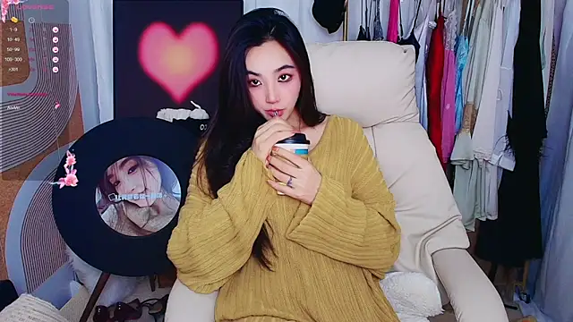 xiaotiantian-76 online show from 11-16-25, 12:33