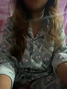 Snapshot of feng-a chatting on 01-09-25, 05:33 feng-a online show from 01-09-25, 05:33