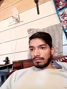 Snapshot of Tarun_0026 chatting on 03-02-26, 07:15 Tarun 0026 online show from 03-02-26, 07:15