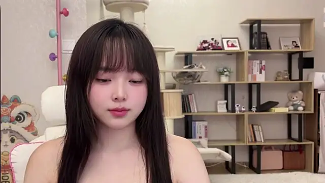 Chenjing0 online show from 11-10-25, 03:22