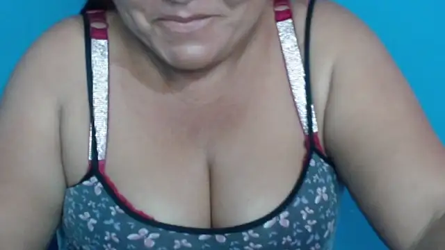 Dirtydiva1 online show from 01-01-25, 12:55