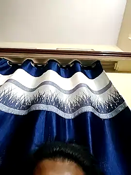 Snapshot of dreamers_dick chatting on 01-01-25, 09:39 dreamers dick online show from 01-01-25, 09:39