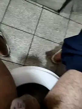 Snapshot of dreamers_dick chatting on 01-19-25, 06:31 dreamers dick online show from 01-19-25, 06:31