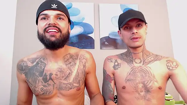 Snapshot of Emilio_Wolf chatting on 01-11-25, 11:56 Emilio Wolf online show from 01-11-25, 11:56