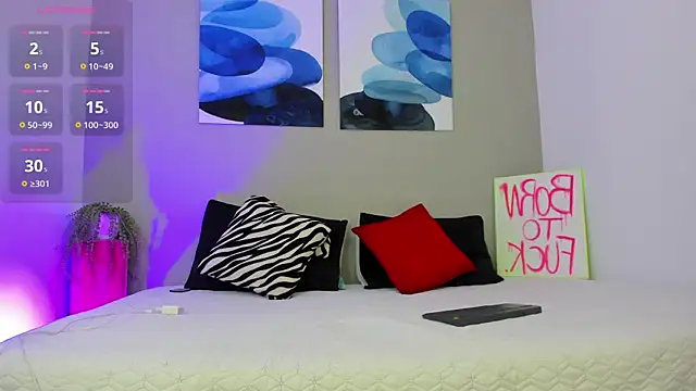 Snapshot of Emilio_Wolf chatting on 02-18-25, 06:15 Emilio Wolf online show from 02-18-25, 06:15