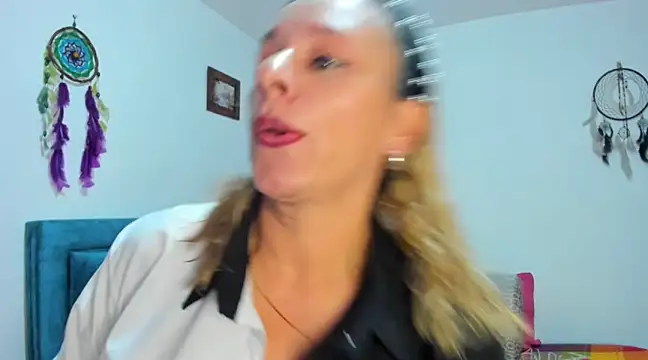 sofi saliva2511 online show from 02-08-25, 10:19