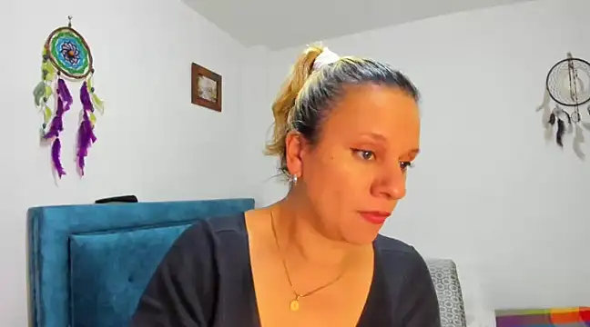 sofi saliva2511 online show from 02-24-25, 10:03