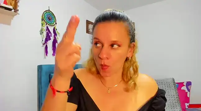 sofi saliva2511 online show from 03-11-25, 12:54