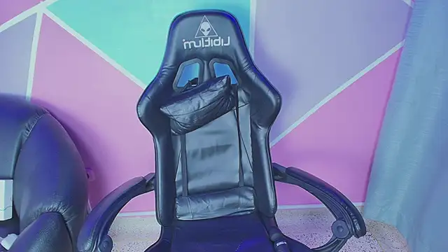 katy handerson online show from 10-16-25, 02:18