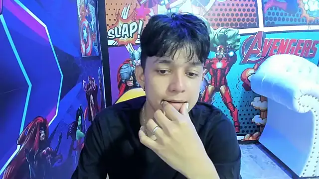 Snapshot of jisuscat chatting on 02-16-25, 10:21 jisuscat online show from 02-16-25, 10:21