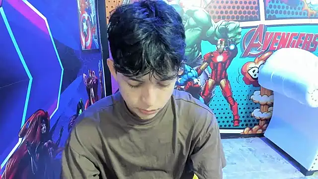 Snapshot of jisuscat chatting on 02-21-25, 06:59 jisuscat online show from 02-21-25, 06:59