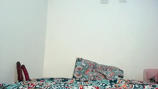 Stormy 77 online show from 03-14-25, 01:27