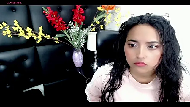 Carolaine01 online show from 02-07-25, 08:20