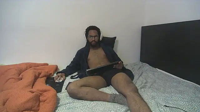 kevi cocks online show from 02-05-25, 06:04
