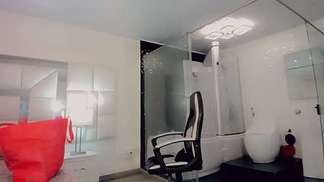 Gisele fox online show from 03-08-25, 01:50