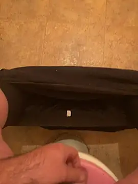 Snapshot of balint35 chatting on 11-09-25, 06:50 balint35 online show from 11-09-25, 06:50