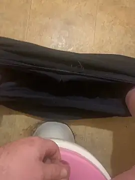 Snapshot of balint35 chatting on 03-02-26, 04:47 balint35 online show from 03-02-26, 04:47