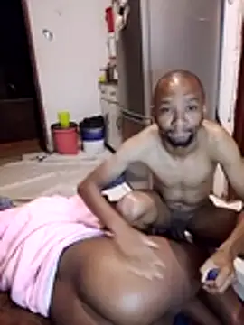 Snapshot of KMbesxxx chatting on 11-06-25, 08:54 KMbesxxx online show from 11-06-25, 08:54