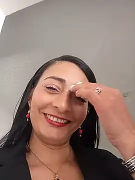 BELLA--26 online show from 01-14-25, 02:11