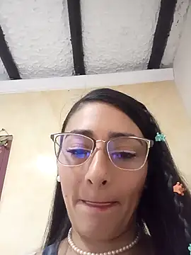 BELLA--26 online show from 01-18-25, 08:30