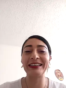 BELLA--26 online show from 01-19-25, 02:38