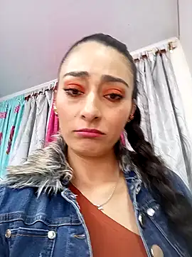 BELLA--26 online show from 01-23-25, 05:21