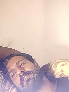 MAGNETICDADDY8 online show from 01-12-26, 01:22