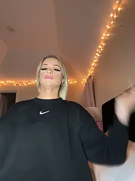 Snapshot of miasmithxxx chatting on 01-10-25, 09:13 miasmithxxx online show from 01-10-25, 09:13