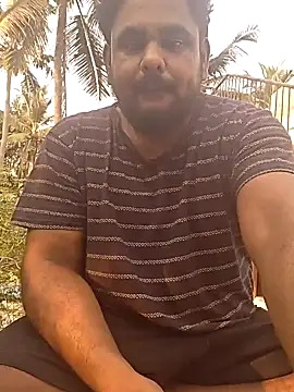 Snapshot of goldenblackdkk chatting on 02-08-25, 11:55 goldenblackdkk online show from 02-08-25, 11:55