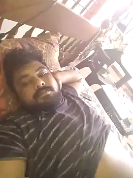 Snapshot of goldenblackdkk chatting on 02-10-25, 11:04 goldenblackdkk online show from 02-10-25, 11:04