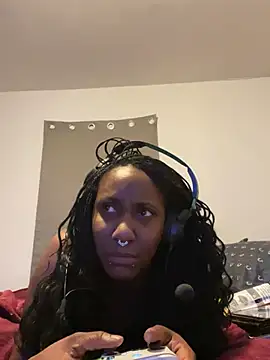 Snapshot of Yoshibaby2670 chatting on 02-04-25, 04:15 Yoshibaby2670 online show from 02-04-25, 04:15