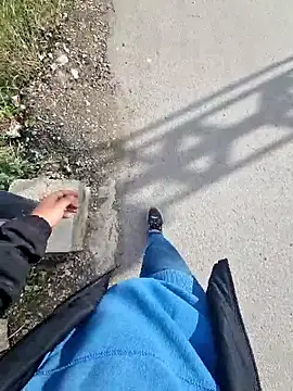 Snapshot of Black-Flack chatting on 12-04-25, 12:58 Black-Flack online show from 12-04-25, 12:58