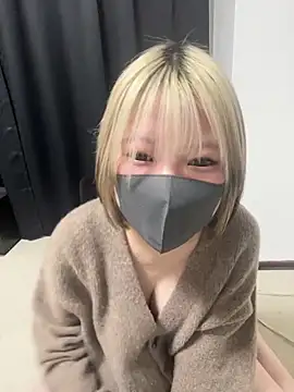 Hikaru-chan online show from 01-17-25, 10:45