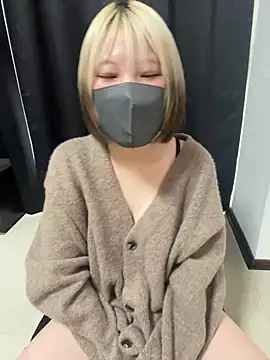 Hikaru-chan online show from 01-18-25, 02:36