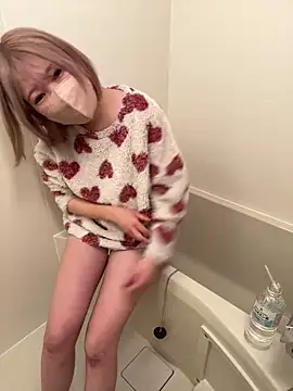 Hikaru-chan online show from 02-12-25, 10:26