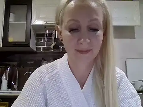 Snapshot of Mariana_har777 chatting on 01-04-25, 08:16 Mariana har777 online show from 01-04-25, 08:16