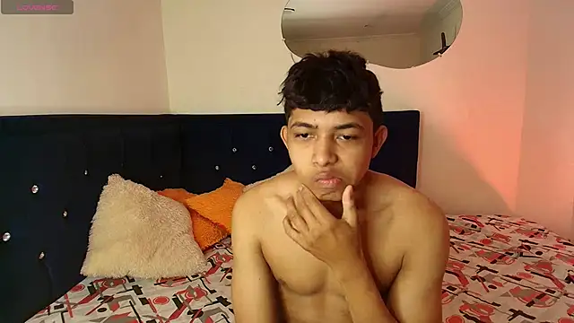 twinkmilk  online show from 01-14-25, 11:53