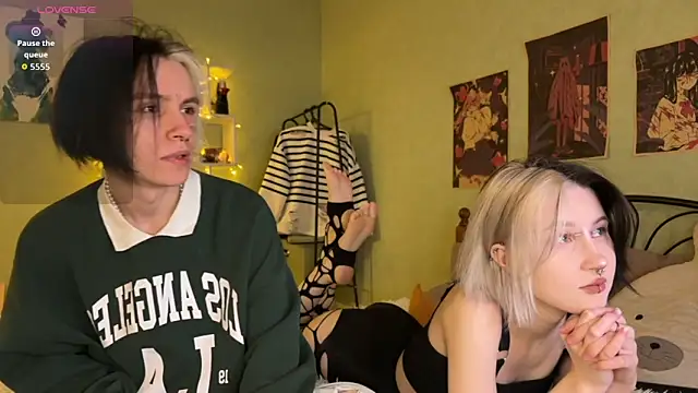 VeryRare TwinS online show from 10-03-25, 11:13