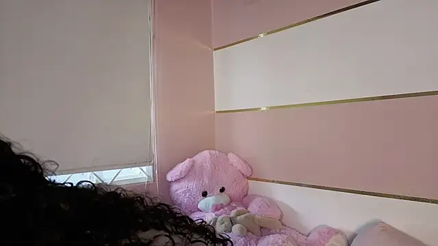 Charlotte  Miller online show from 10-18-25, 11:33