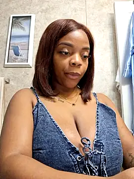 Sade summer online show from 02-23-25, 12:30