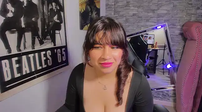 Ji Eun online show from 01-10-25, 06:49