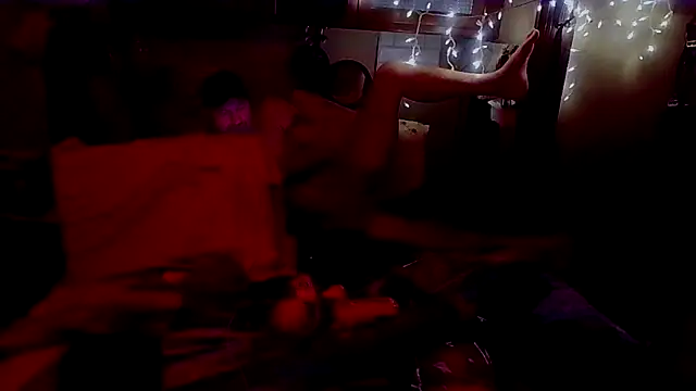 Snapshot of bluedragon0525 chatting on 11-22-25, 08:02 bluedragon0525 online show from 11-22-25, 08:02