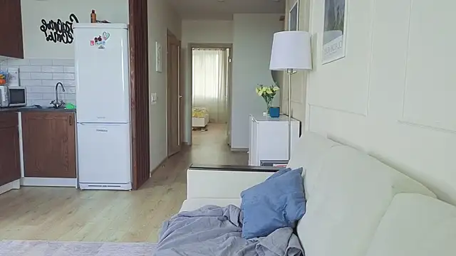 KristineEsme online show from 09-11-25, 11:32