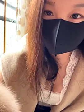 Snapshot of SSSniang- chatting on 10-31-25, 06:03 SSSniang- online show from 10-31-25, 06:03