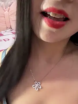 Snapshot of SSSniang- chatting on 11-11-25, 12:38 SSSniang- online show from 11-11-25, 12:38