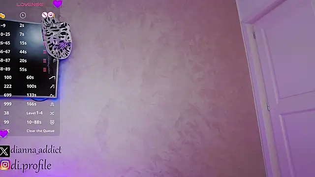 uhlala   online show from 02-05-25, 10:08