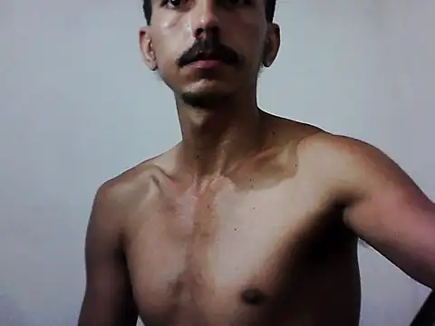 Snapshot of MagrinhoSaradoo chatting on 11-27-25, 12:13 MagrinhoSaradoo online show from 11-27-25, 12:13